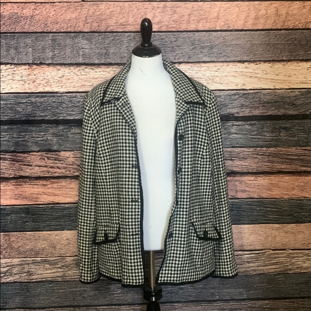 Black & White Chevron Oversized Coat